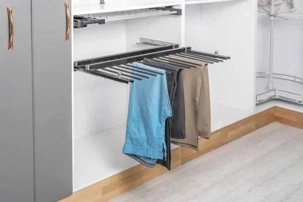 TELESCOPIC TANDEM ADJUSTABLE TROUSER HANGER