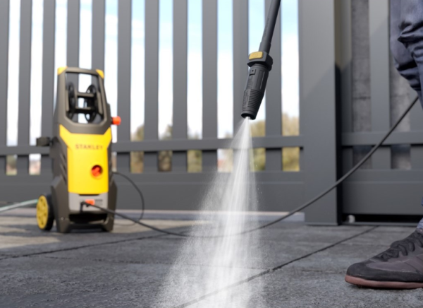 Stanley SXPW25E Pressure Washer 2500W 170Bar 500L/H Yellow/Black - Image 7