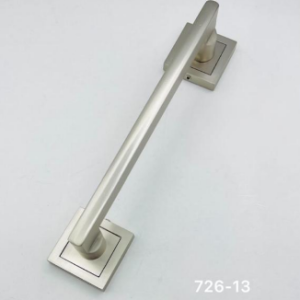 SLIDING DOOR HANDLE (726-13)